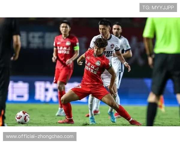 昔日国足希望之星何小珂遭河南队解约，或转战中甲寻求机会