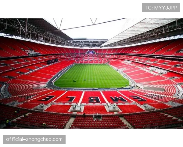 温布利球场安装新一代环形LED屏,为广告与互动内容提供新载体 温布利球场安装新一代环形LED屏,为广告与互动内容提供新载体